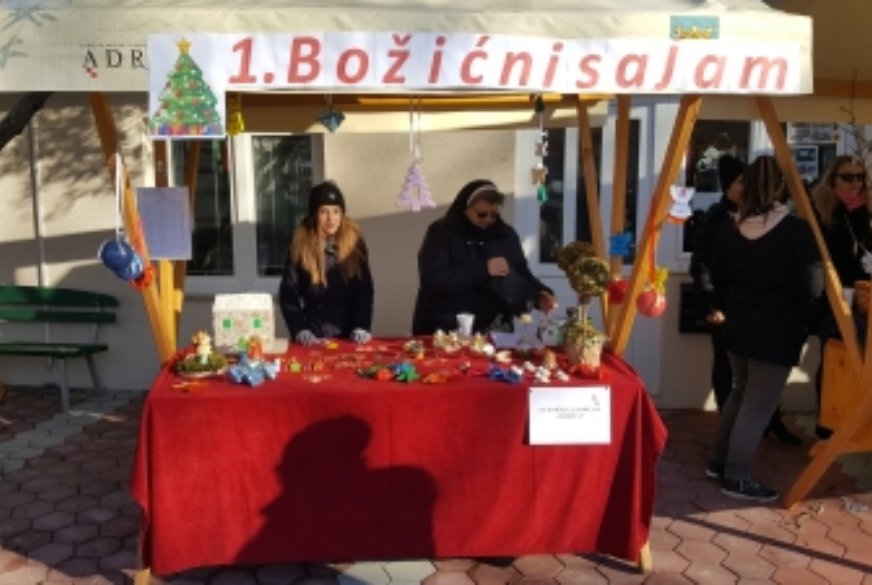 USPJEŠAN 1. BOŽIĆNI SAJAM ŠKOLSKIH ZADRUGA