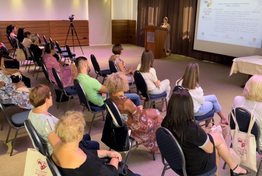 Održana završna konferencija projekta “Zaželi posao na području grada Omiša-faza II”