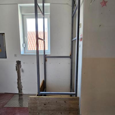Kuhinjsko Dizalo 6